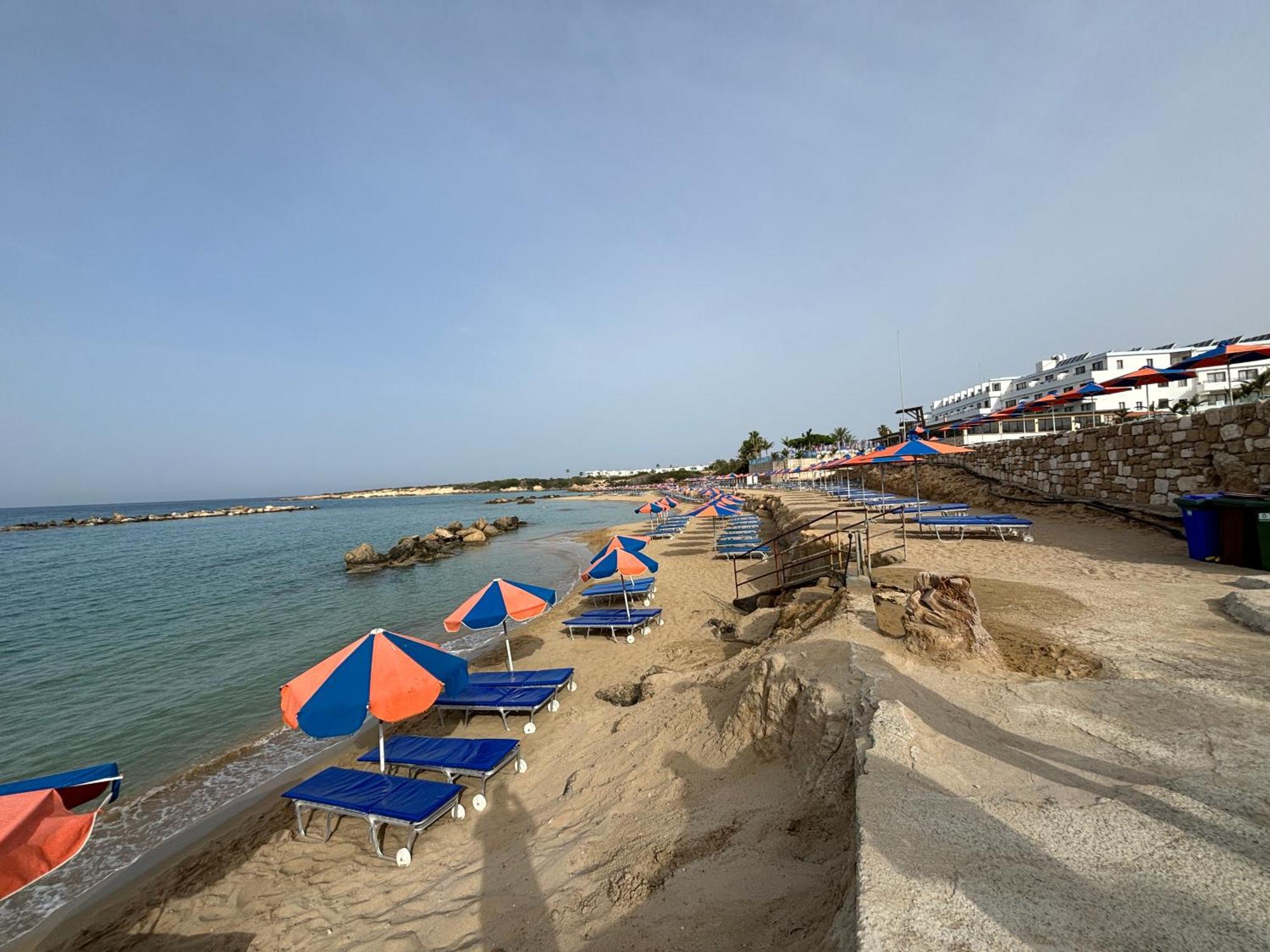 Anna's Place 2b, Paphos, Pool Apartament
